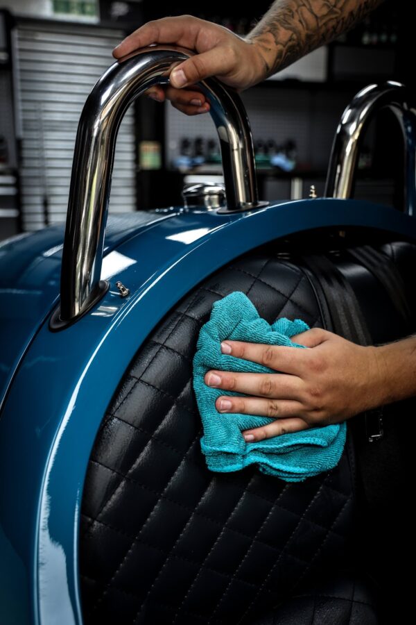 Auto Finesse Hide - Car Leather Cleaner - Image 3