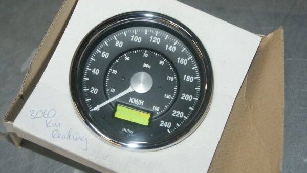 WGG0021 KMH speedo - used