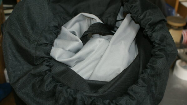 MMM6178 Genuine Morgan Outdoor car cover CX and Aero plus 8 cars - Image 3