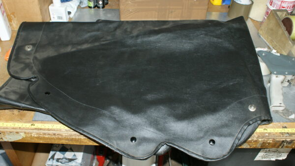 Long door Black Tonneau cover everflex factory made