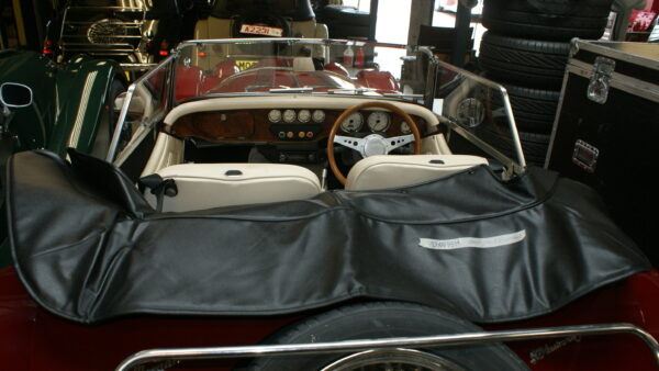 wgg0043 Easy up hood cover - black everflex . Traditional cars