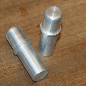 Early Aero 8 alloy wheel locating stud wgg0057