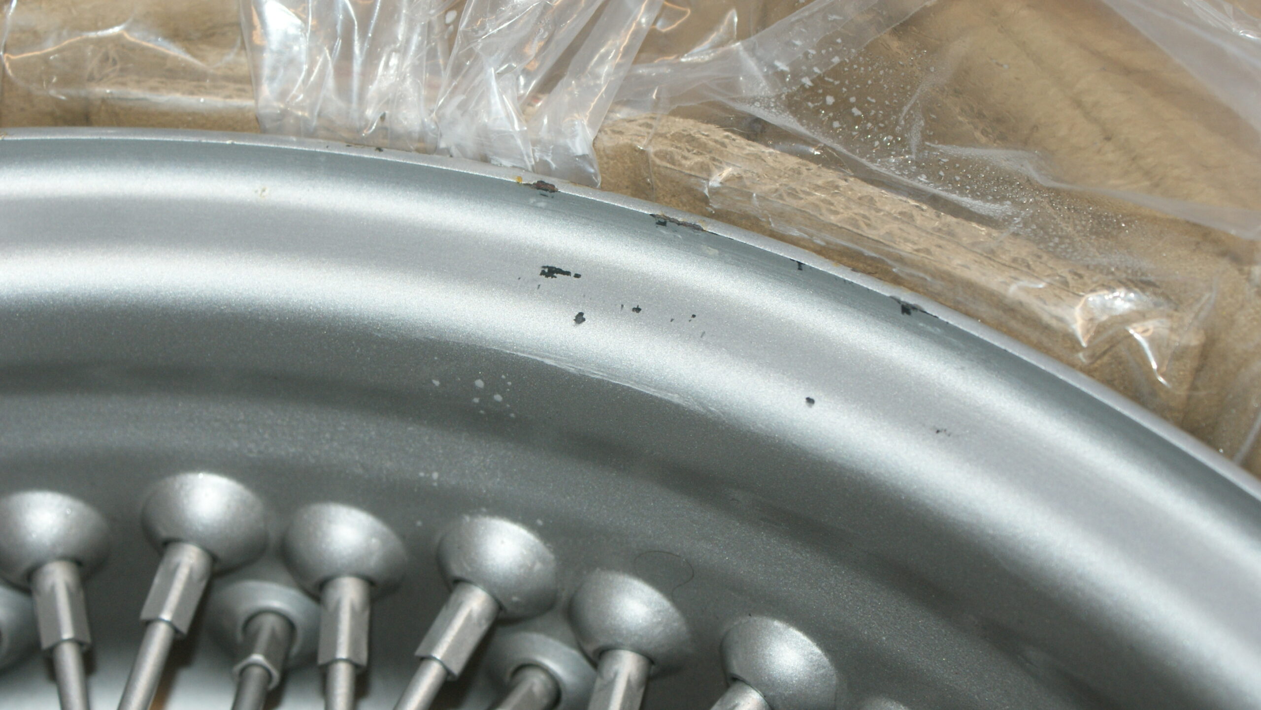 Y180002 USED 15 x 6.5 Silver painted wire wheel CX Plus Four only - Image 2