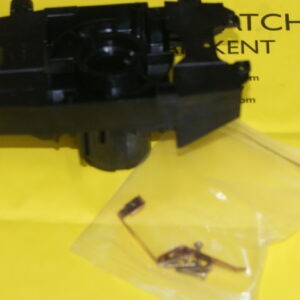 mde1737 1997 on switch housing with horn contact
