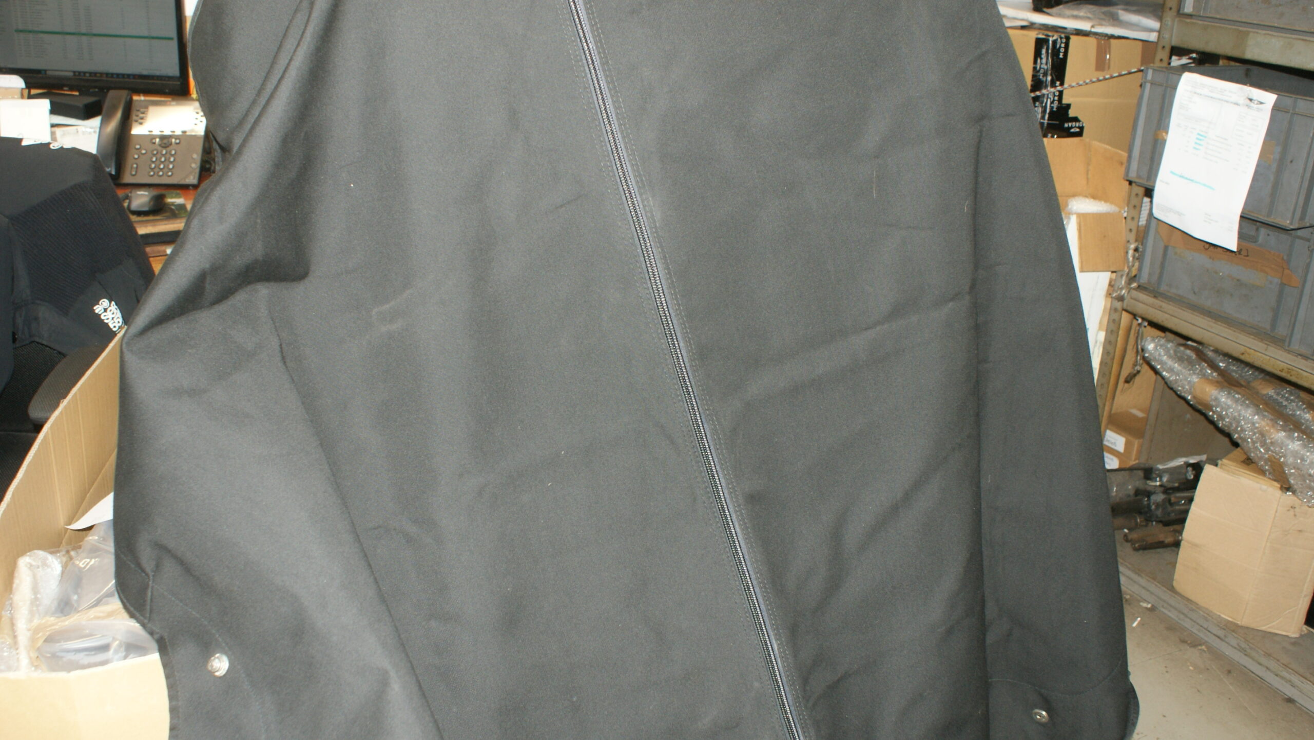 WGG0068 Black Mohair Tonneau easy up trad 2 seater models - used but like new
