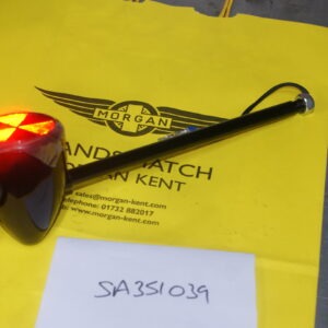 SA351039 Super 3 Left hand rear lamp assembly